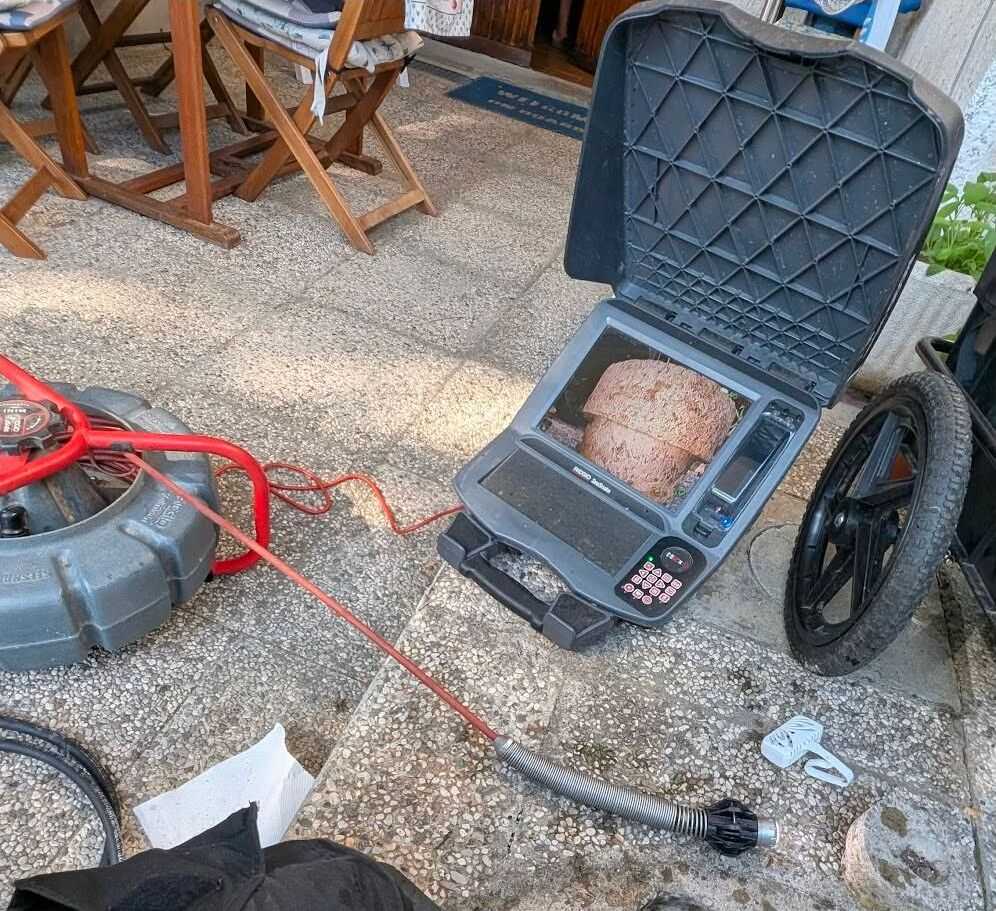Attrezzatura PRO-PIPE e porta deodorante estratto dalla tubazione di scarico